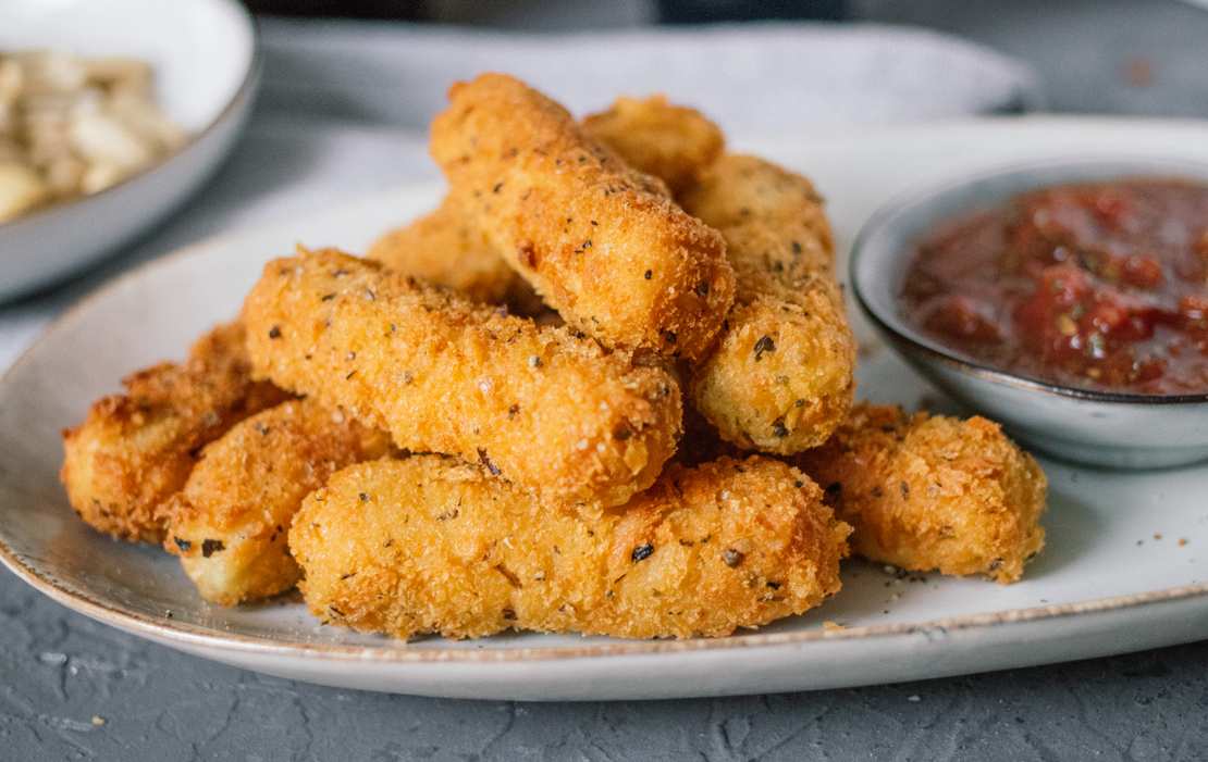 mozzarellasticks-10